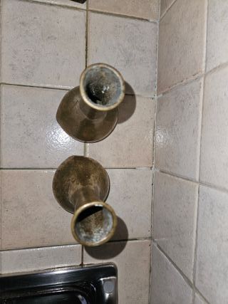 Antichi vasi in bronzo