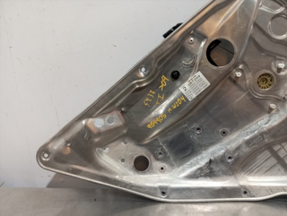 ELEVALUNAS TRASERO IZQUIERDO MERCEDES-BENZ CLASE