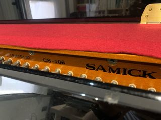 Piano Vertical Samick CS-108 Negro