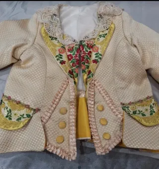 Traje de Fallera Niña 3-5 años. Manteletas incluid