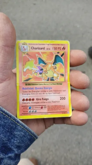 Carta Pokémon Charizard Fase 2 LV.76