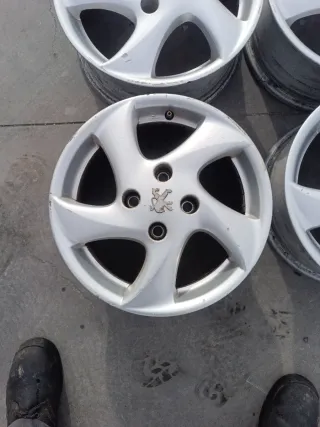 Llantas 15 Peugeot 206 (Juego 4)