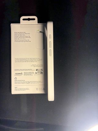 Funda iPhone 16e Silicona Apple Blanca Nueva