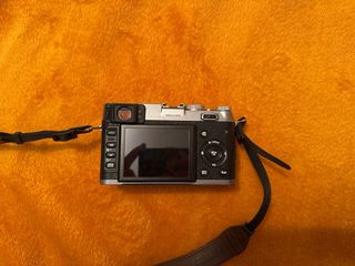 Fujifilm X100 Cámara Digital Poco Uso