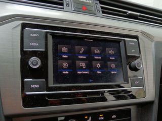 Volkswagen Passat Business