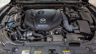 MAZDA 6 2.2 Skyactiv-D 175cv LUXURY + Pack PREMIUM