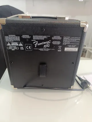 Amplificador Fender Frontman 10G