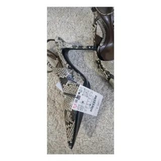 Zapatos Zara talla 37