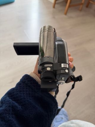 Hitachi Hybrid DVD-HDD Cámara Vídeo