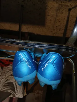 Botas de fútbol Nike azules