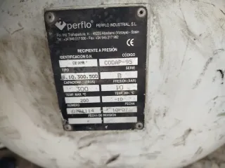 Compresor de aire Puska 300L 5.5HP calderín mal