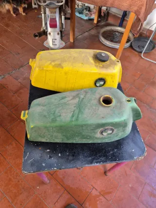 2 Depósitos Puch Minicross