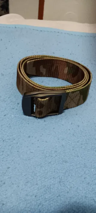 Cinturones variados
