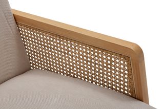 Sillón con patas de madera