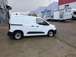 Peugeot Partner 2021