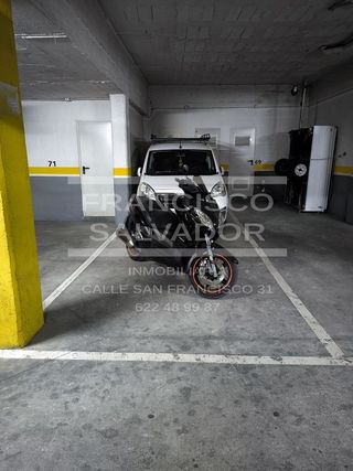 Garaje en venta en Lucena