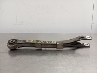 BRAZO SUSPENSION INFERIOR TRASERO DERECHO MERCEDE