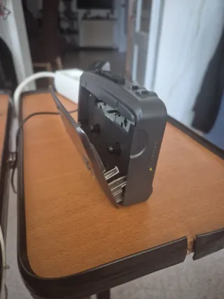 Walkman Sony WM-FX473 FM/AM Mega Bass