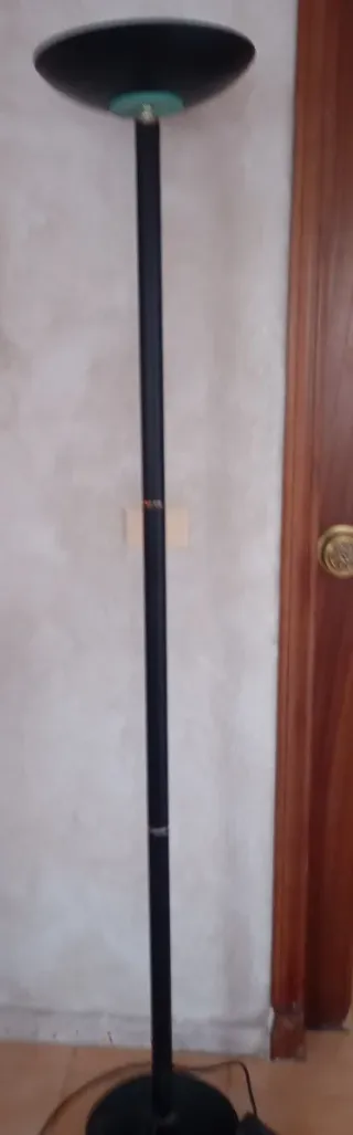 Lampada da terra nera e turchese