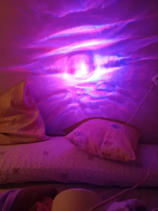 PRECIO NEGOCIABLE  Lámpara LED multicolor