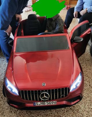 Coche teledirigido Mercedes Benz