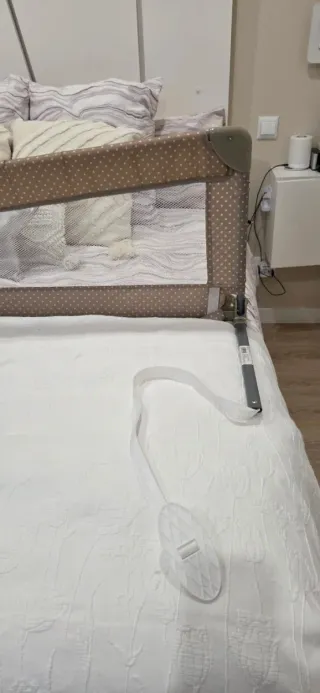 Barrera de Cama Infantil Asalvo. Casi sin uso..