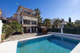 Chalet en venta en Alhendín