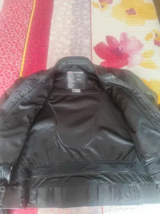 Chaqueta de cuero para moto