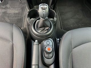 MINI MINI Cooper 100 kW (136 CV)