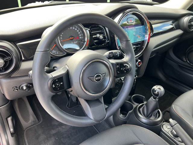 MINI MINI Cooper 100 kW (136 CV)