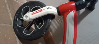 Bicicleta senza pedali per bambini