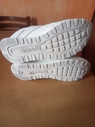 Zapatillas Reebok Talla 38.5 Blancas