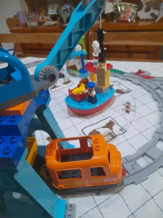 LEGO Duplo Treno con accessori