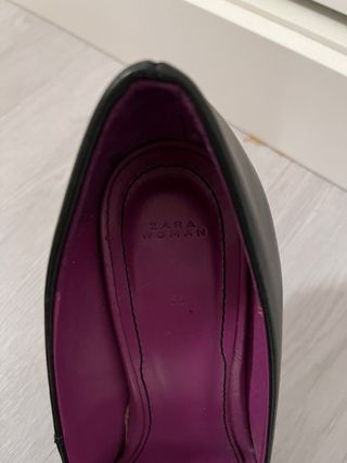 Zapatos de tacón Zara negros talla 38