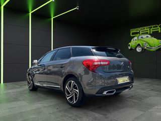 DS DS5 BlueHdi 150 Design 110 kW (150 CV)