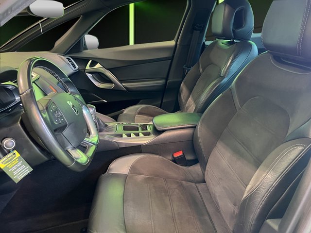DS DS5 BlueHdi 150 Design 110 kW (150 CV)