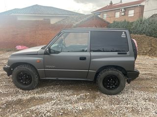 Suzuki Vitara 1995