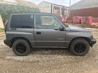Suzuki Vitara 1995