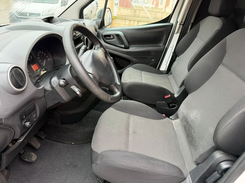 Citroën Berlingo 2018, foto 8