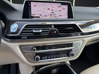 BMW Serie 7 730d 195 kW (265 CV)