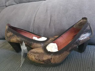 Zapatos Hispanitas tacón serpiente