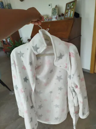 Bata calentita niña estrellas 10 años