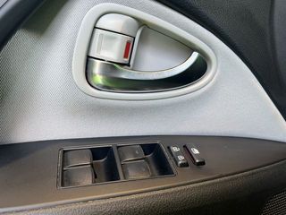 Toyota Avensis 150D Business Advance 105 kW (143 CV)