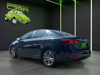 Toyota Avensis 150D Business Advance 105 kW (143 CV)