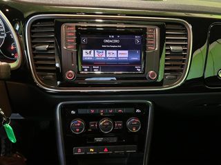 Volkswagen Beetle Cabrio Design 2.0 TDI BMT 81 kW (110 CV)