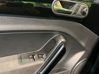 Volkswagen Beetle Cabrio Design 2.0 TDI BMT 81 kW (110 CV)