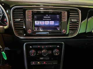 Volkswagen Beetle Cabrio Design 2.0 TDI BMT 81 kW (110 CV)