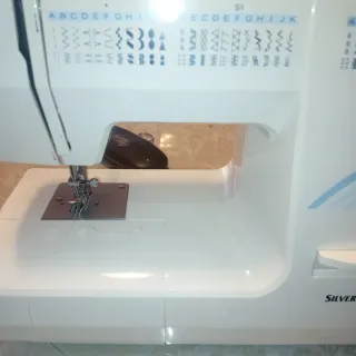Máquina de coser SilverCrest 33 tipos