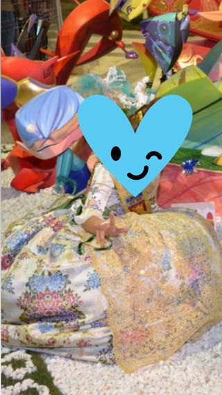 Traje de Fallera con corpiño manga larga