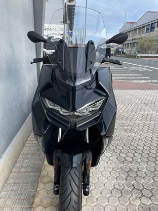 dasMoto vende BMW C400GT(2022) con 16.660km